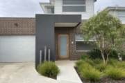 2/3 First Avenue, ALTONA NORTH, VIC 3025 Australia