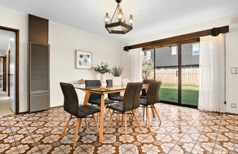 10 Birdwood Street, PARKDALE, VIC 3195 Australia