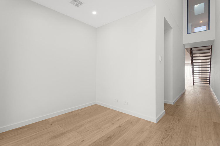 48b Tulip Grove, CHELTENHAM, VIC 3192 Australia