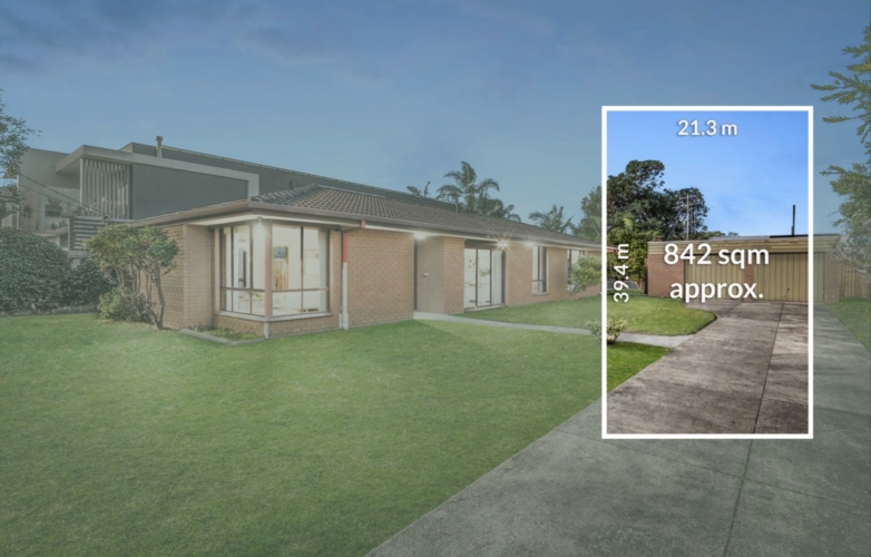 10 Birdwood Street, PARKDALE, VIC 3195 Australia