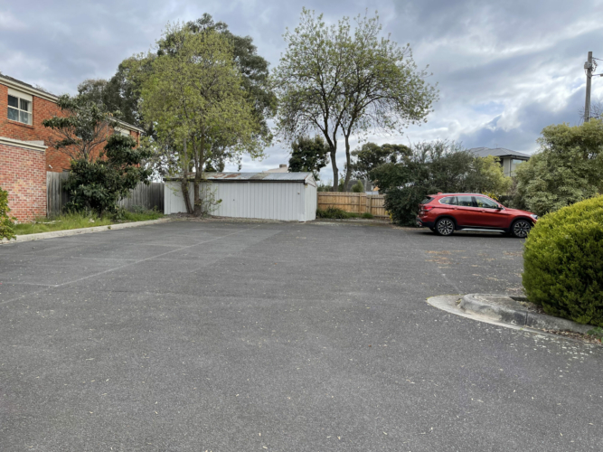 327-329 Greensborough Road, WATSONIA, VIC 3087 Australia