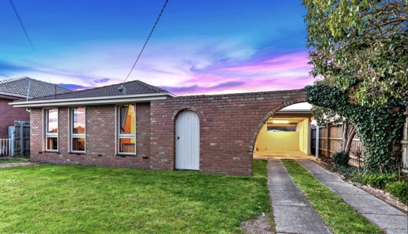 10 Dowling Street, KEALBA, VIC 3021 Australia