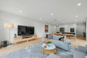 8B George Street, BENTLEIGH EAST, VIC 3165 Australia