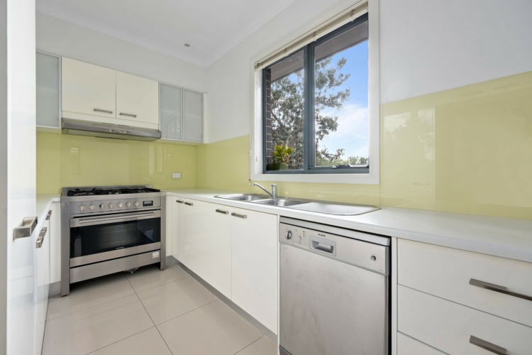 2/7 Bullarto Street, CHADSTONE, VIC 3148 Australia