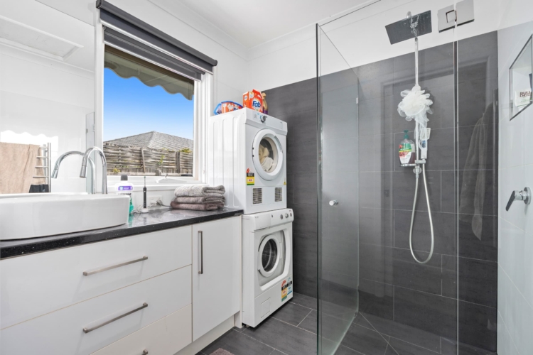 57 Purtell Street, BENTLEIGH EAST, VIC 3165 Australia