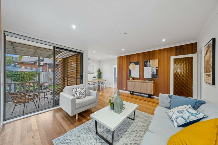 77 Rutherford Road, VIEWBANK, VIC 3084 Australia