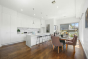 3/26 Botanic Drive, GLEN WAVERLEY, VIC 3150 Australia