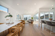 1/364 Nepean Highway, PARKDALE, VIC 3195 Australia