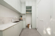 1/364 Nepean Highway, PARKDALE, VIC 3195 Australia