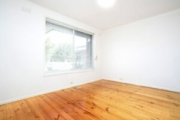 3/9 Delacombe Court, CHELTENHAM, VIC 3192 Australia