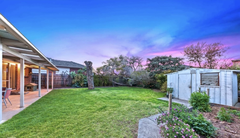 10 Dowling Street, KEALBA, VIC 3021 Australia