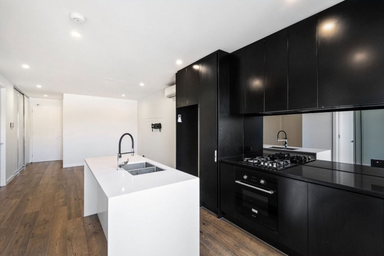 106/10 Station Avenue, MCKINNON, VIC 3204 Australia